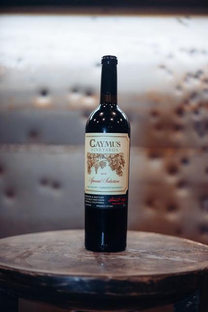Wine Bottle Caymus Vineyards Special Selection Cabernet Sauvignon