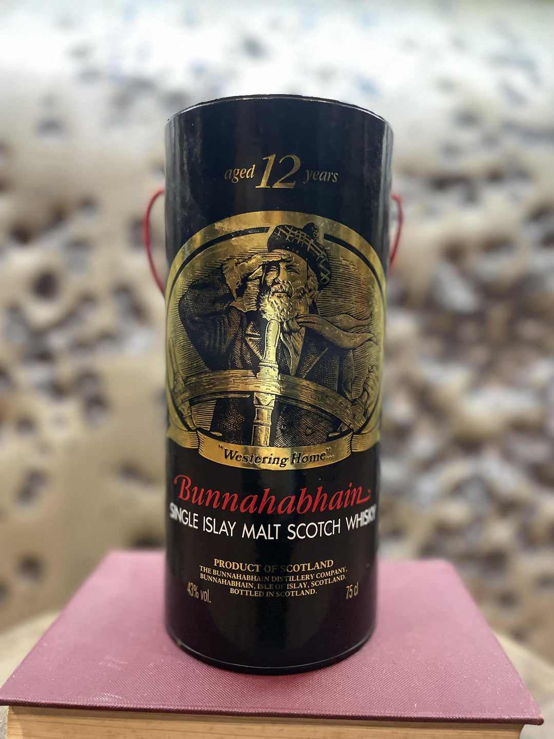 ウイスキー Bunnahabhain 12 Year Old 700ml efc709275ef13de04fe1ac47fef40b